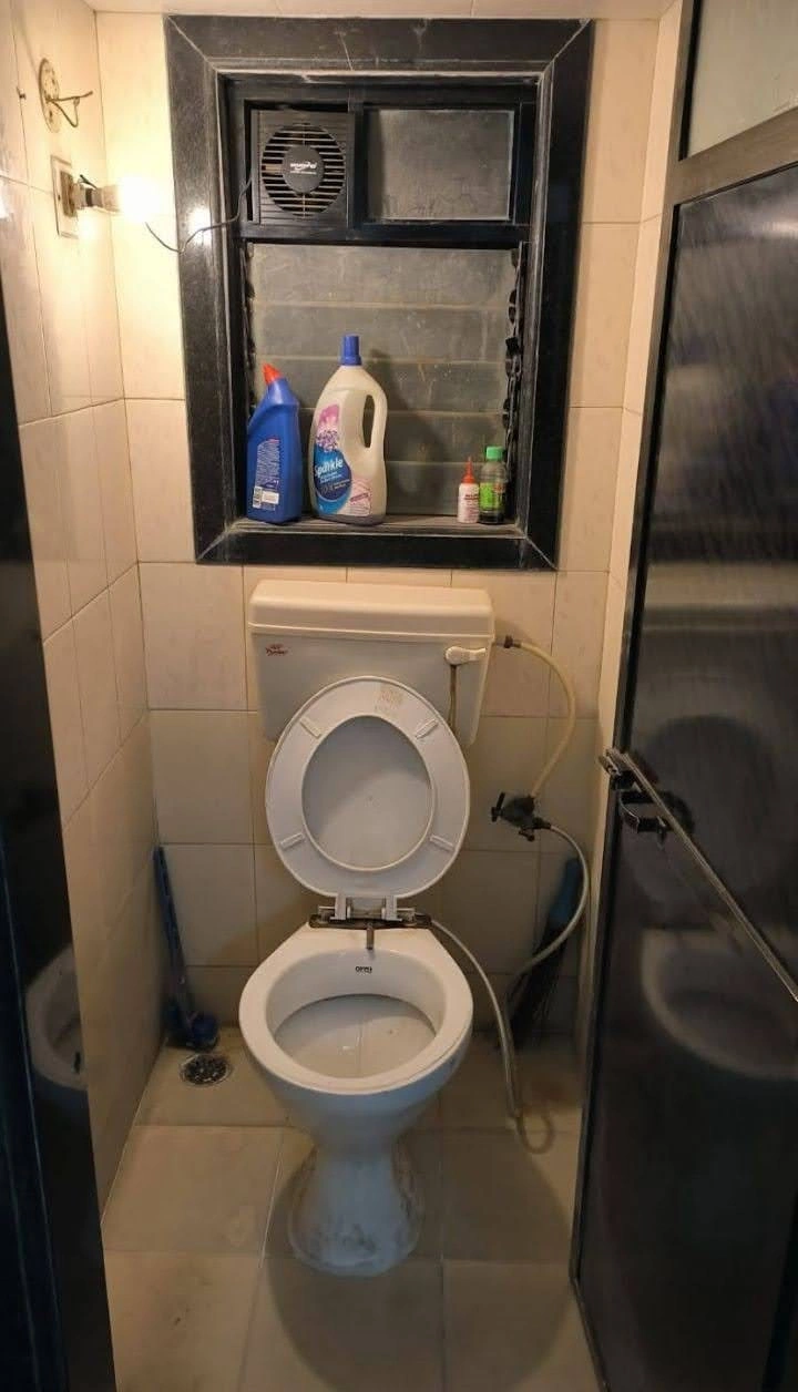 1 BHK Flat for Rent in Aksharsdham building , Malad West